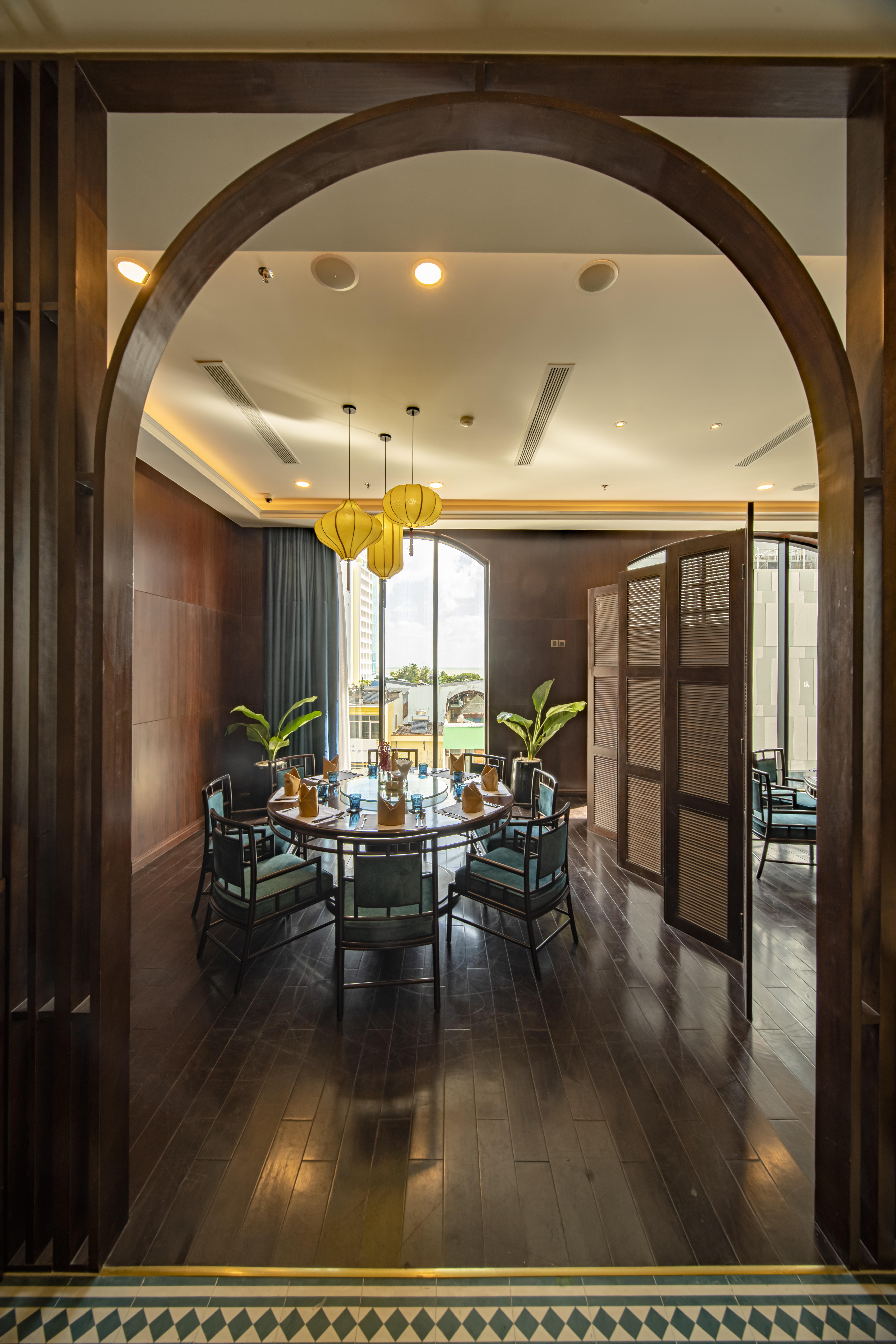 Potique Hotel Nha Trang Bagian luar foto