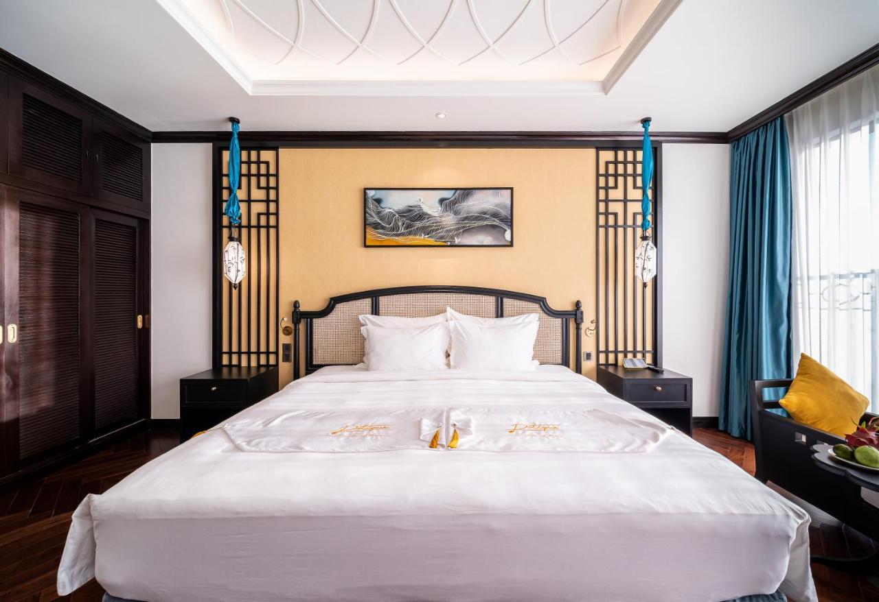 Potique Hotel Nha Trang Bagian luar foto
