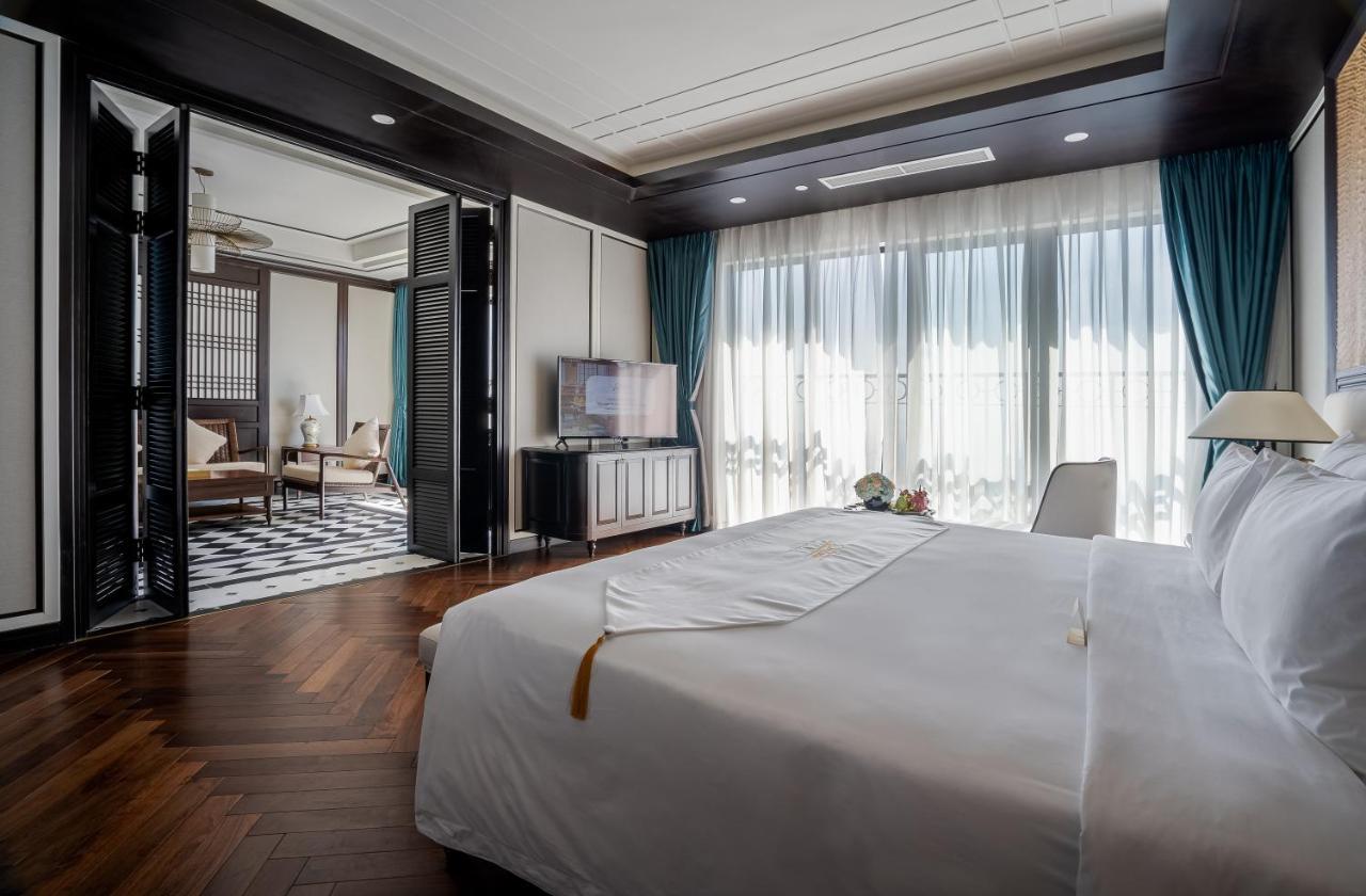 Potique Hotel Nha Trang Bagian luar foto