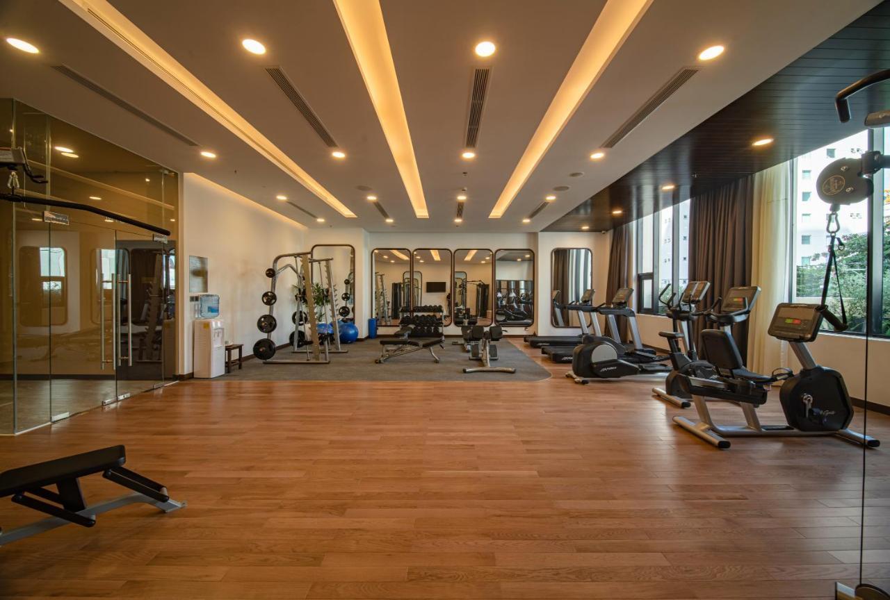 Potique Hotel Nha Trang Bagian luar foto