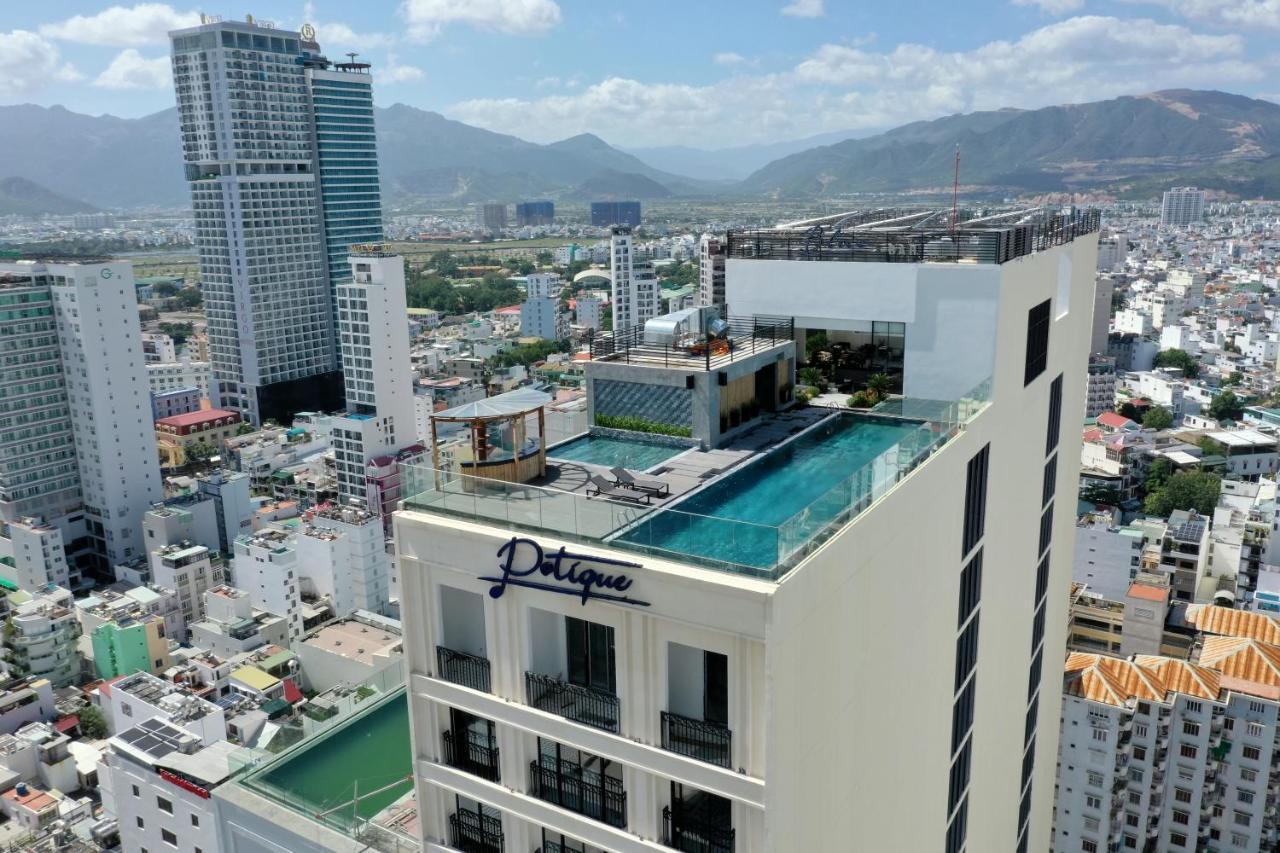 Potique Hotel Nha Trang Bagian luar foto