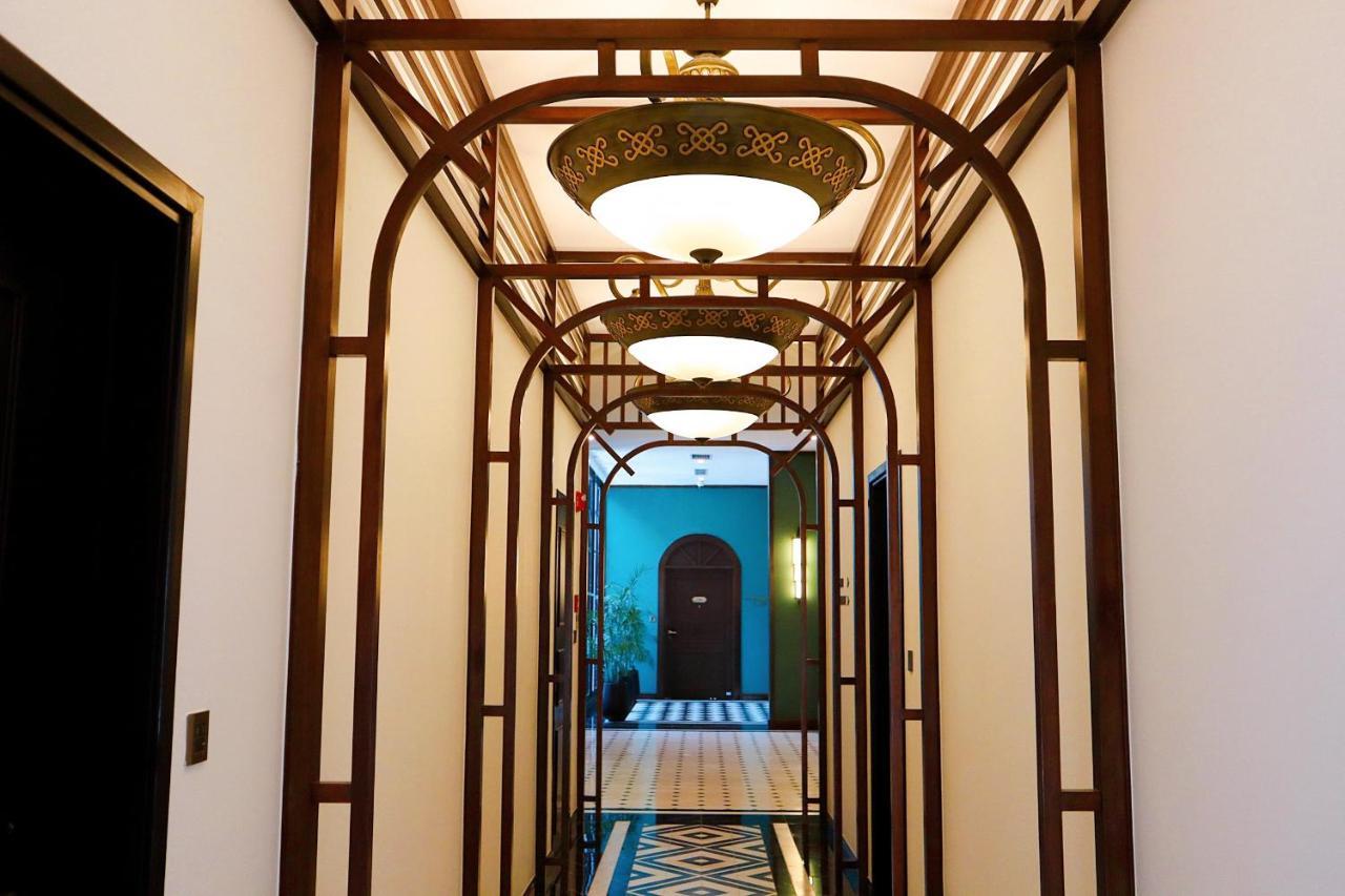 Potique Hotel Nha Trang Bagian luar foto